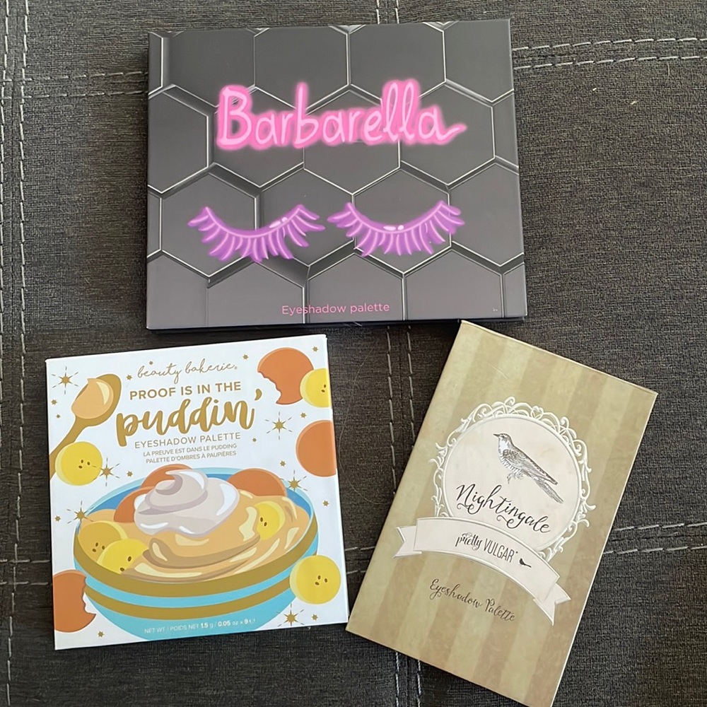 Eyeshadow bundle